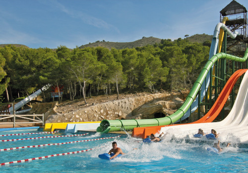 Beat the Heat This Summer: Cooling Off in Costa del Sol's Water Parks